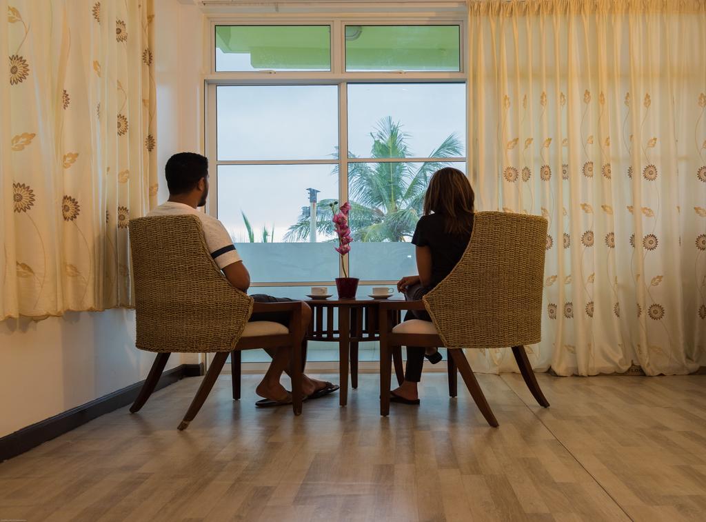 Rivers Beach & Spa Хулхумале Екстериор снимка